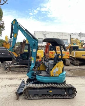2024 Kubota U25 mini excavator, side view 2024 Kubota U25 mini excavator, side view