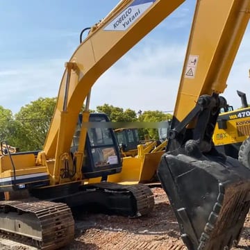 2019 Kobelco SK200-3 crawler excavator, side view 2019 Kobelco SK200-3 crawler excavator, side view