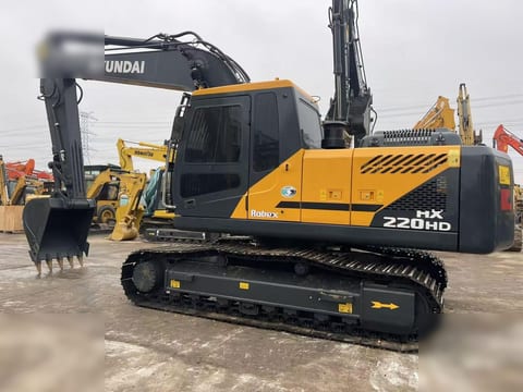 2022 Hyundai HX220HD crawler excavator side view 2022 Hyundai HX220HD crawler excavator side view