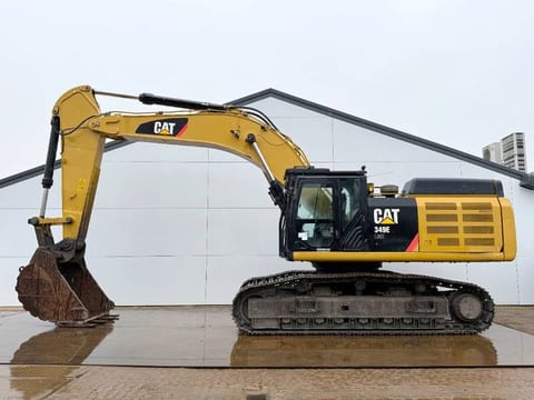 2015 Caterpillar 349E crawler excavator, side profile view 2015 Caterpillar 349E crawler excavator, side profile view