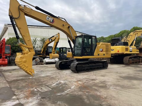 2022 Caterpillar 320GC crawler excavator, side view 2022 Caterpillar 320GC crawler excavator, side view