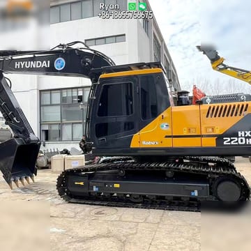 2024 Hyundai HX220HD crawler excavator side view 2024 Hyundai HX220HD crawler excavator side view