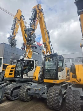 2023 Liebherr A916 LITRONIC G6.0-D wheel excavator front view 2023 Liebherr A916 LITRONIC G6.0-D wheel excavator front view