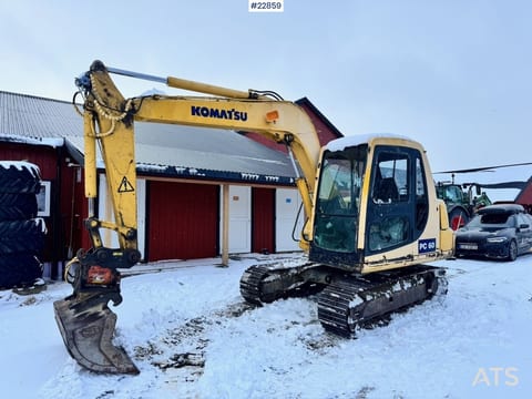 1994 Komatsu PC60-7 crawler excavator, side view
