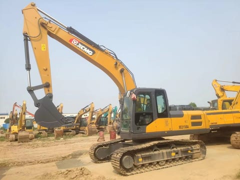 2021 XCMG XE215DA crawler excavator, side profile view 2021 XCMG XE215DA crawler excavator, side profile view
