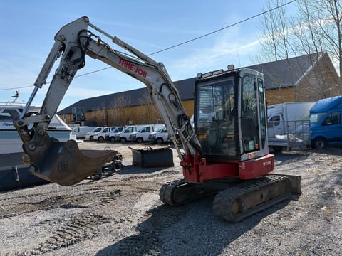 2017 Takeuchi TB138 FR mini excavator, side view 2017 Takeuchi TB138 FR mini excavator, side view
