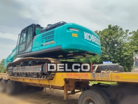2026 Kobelco SK380XDLC-10 crawler excavator, rear three-quarter view 2026 Kobelco SK380XDLC-10 crawler excavator, rear three-quarter view
