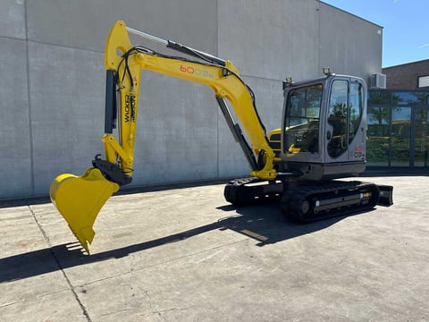 2013 Wacker Neuson 6003 mini excavator, side profile view 2013 Wacker Neuson 6003 mini excavator, side profile view