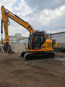2020 JCB 140X LC crawler excavator, side view 2020 JCB 140X LC crawler excavator, side view