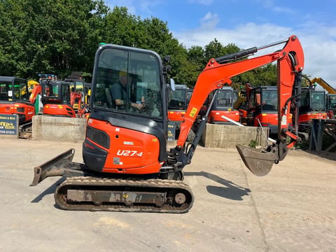 2018 Kubota U27-4 mini excavator, side view 2018 Kubota U27-4 mini excavator, side view