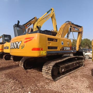 2023 Sany SY305H crawler excavator, rear three-quarter view 2023 Sany SY305H crawler excavator, rear three-quarter view
