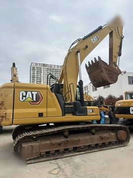 2024 Caterpillar 330 crawler excavator, side profile view 2024 Caterpillar 330 crawler excavator, side profile view