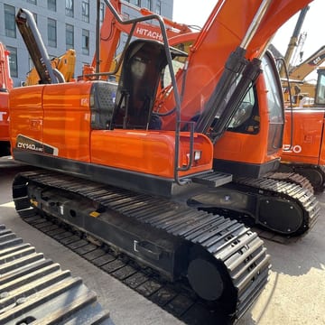 2022 Doosan DX140LC-9C crawler excavator, side view 2022 Doosan DX140LC-9C crawler excavator, side view