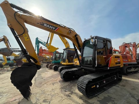 2024 Sany SY135C crawler excavator, front three-quarter view 2024 Sany SY135C crawler excavator, front three-quarter view