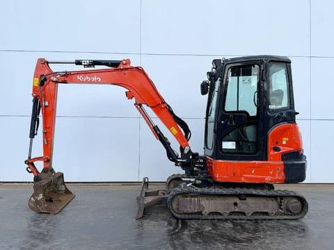 2020 Kubota KX037-4 mini excavator, side view 2020 Kubota KX037-4 mini excavator, side view