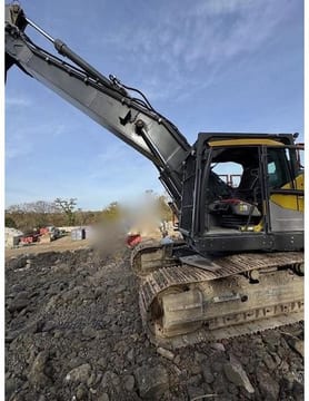 2021 Volvo EC380EL crawler excavator side view 2021 Volvo EC380EL crawler excavator side view