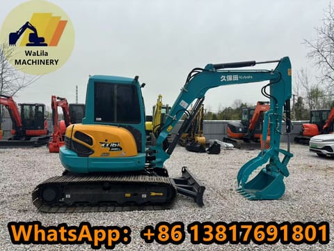 2022 Kubota KX161 mini excavator, side view 2022 Kubota KX161 mini excavator, side view