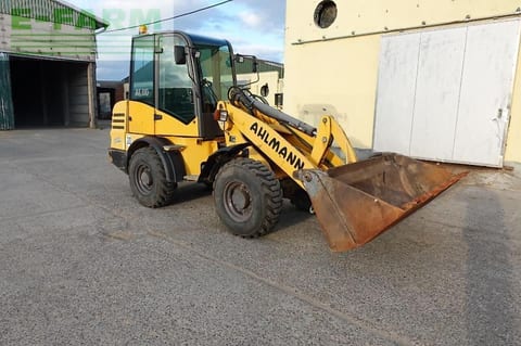 2005 Ahlmann AL 80 mini excavator, front three-quarter view 2005 Ahlmann AL 80 mini excavator, front three-quarter view