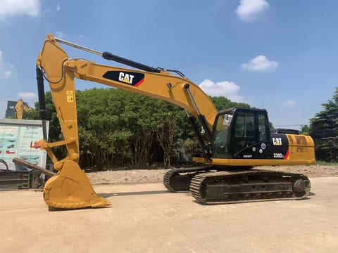 2021 Caterpillar 330D crawler excavator, side view 2021 Caterpillar 330D crawler excavator, side view