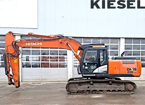 2016 Hitachi Zaxis 210 LC-5 crawler excavator side view 2016 Hitachi Zaxis 210 LC-5 crawler excavator side view