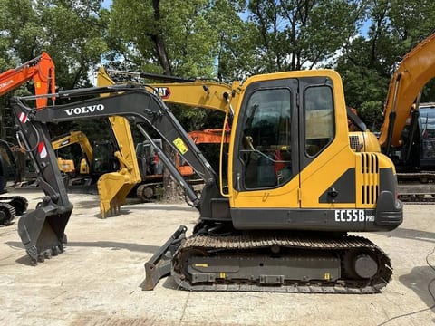 2023 Volvo EC55B Pro mini excavator, side view 2023 Volvo EC55B Pro mini excavator, side view