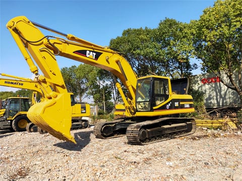 2022 Caterpillar 330BL crawler excavator, side profile view 2022 Caterpillar 330BL crawler excavator, side profile view