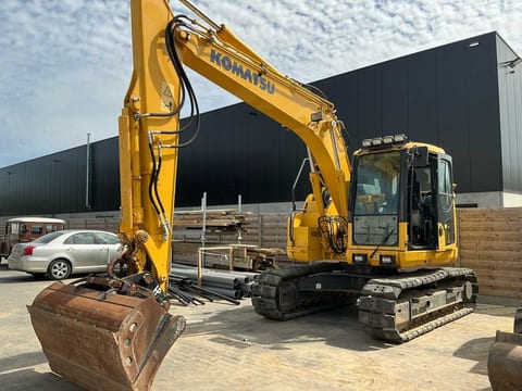 2019 Komatsu PC138US crawler excavator, front three-quarter view 2019 Komatsu PC138US crawler excavator, front three-quarter view