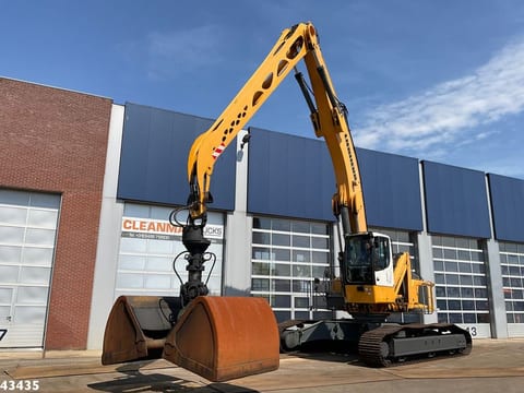 2013 Liebherr LH60 C LITRONIC material handler, side view 2013 Liebherr LH60 C LITRONIC material handler, side view