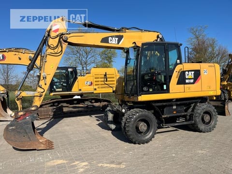 2015 Caterpillar M318F wheel excavator side view 2015 Caterpillar M318F wheel excavator side view