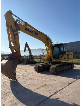 2018 Komatsu PC290NLC crawler excavator, front three-quarter view 2018 Komatsu PC290NLC crawler excavator, front three-quarter view