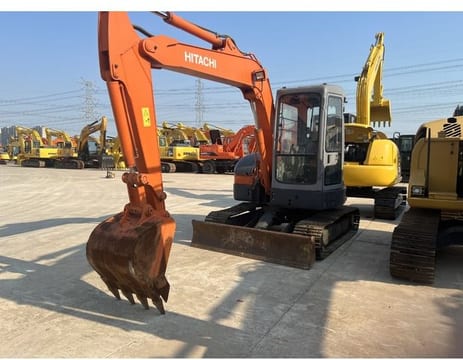 2020 Hitachi ZX55 mini excavator, front three-quarter view 2020 Hitachi ZX55 mini excavator, front three-quarter view