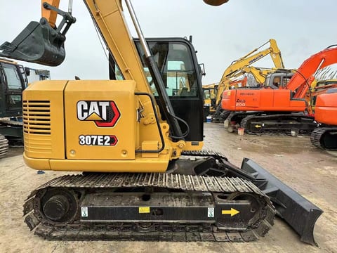 2024 Caterpillar 307E2 mini excavator side view 2024 Caterpillar 307E2 mini excavator side view