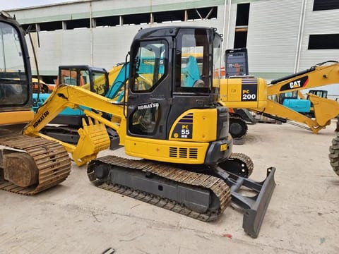 2018 Komatsu PC55MR-2 mini excavator, side view 2018 Komatsu PC55MR-2 mini excavator, side view