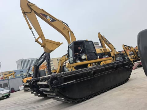 2020 Caterpillar 320CL Amphibienbagger, Front-Dreiviertelansicht 2020 Caterpillar 320CL Amphibienbagger, Front-Dreiviertelansicht