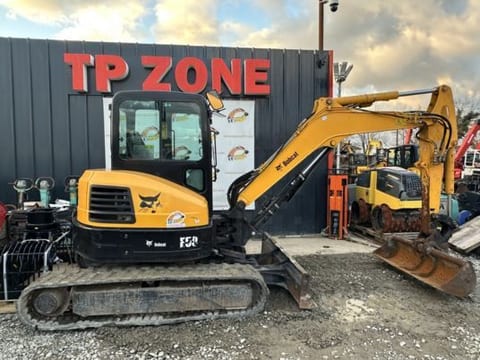 2016 Bobcat E50 mini excavator, side profile view 2016 Bobcat E50 mini excavator, side profile view