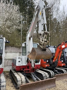 2018 Takeuchi TB250 mini excavator, front three-quarter view 2018 Takeuchi TB250 mini excavator, front three-quarter view