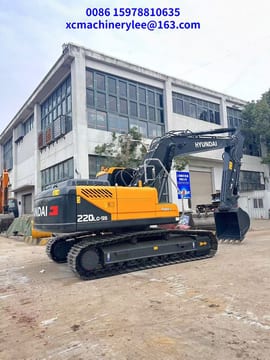 2024 Hyundai 220LC-9S crawler excavator, rear three-quarter view 2024 Hyundai 220LC-9S crawler excavator, rear three-quarter view