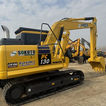 2022 Komatsu PC130-7 mini excavator, side profile view 2022 Komatsu PC130-7 mini excavator, side profile view