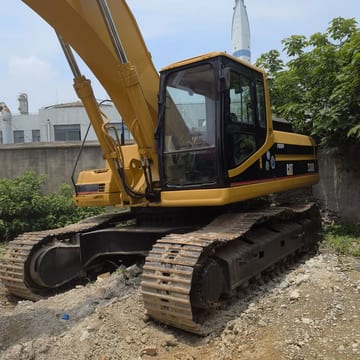 2024 Caterpillar 330B crawler excavator, front three-quarter view 2024 Caterpillar 330B crawler excavator, front three-quarter view