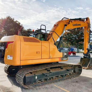 2026 LiuGong 922F crawler excavator, rear three-quarter view