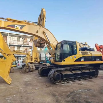 2018 Caterpillar 330CL crawler excavator, side view