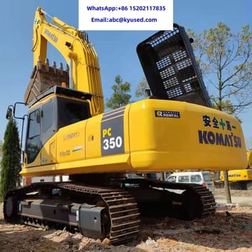 2022 Komatsu PC350 crawler excavator, rear three-quarter view 2022 Komatsu PC350 crawler excavator, rear three-quarter view