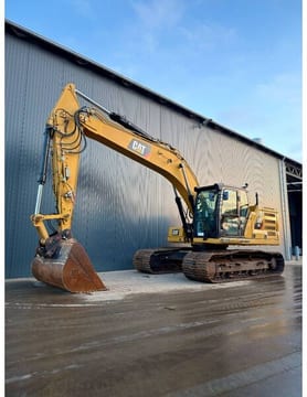 2019 Caterpillar 323-07B crawler excavator side view 2019 Caterpillar 323-07B crawler excavator side view