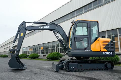2026 Hyundai HX60G mini excavator side view 2026 Hyundai HX60G mini excavator side view