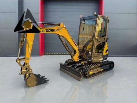 2026 Gorila G27SE I PRO CAB mini excavator, side view 2026 Gorila G27SE I PRO CAB mini excavator, side view