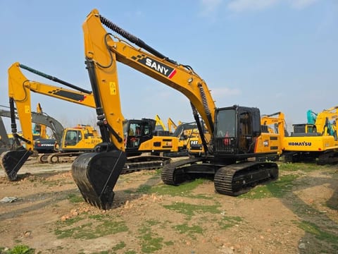 2024 Sany SY215C crawler excavator, front three-quarter view 2024 Sany SY215C crawler excavator, front three-quarter view