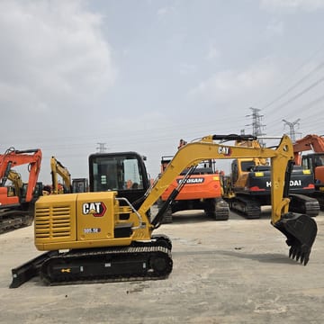 2023 Caterpillar 305.5E mini excavator side view 2023 Caterpillar 305.5E mini excavator side view