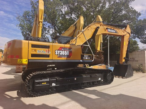 2024 Sany SY365H crawler excavator side view 2024 Sany SY365H crawler excavator side view