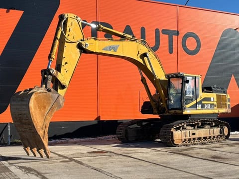 1999 Caterpillar 345B crawler excavator side view 1999 Caterpillar 345B crawler excavator side view