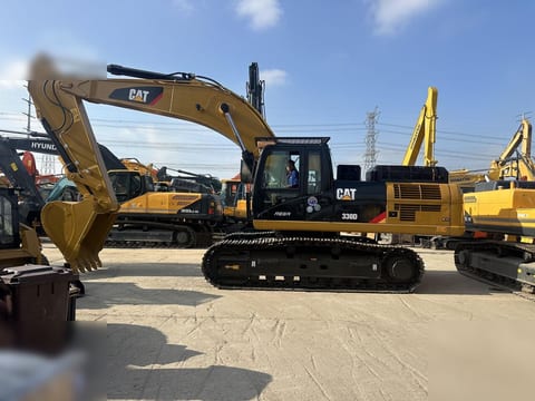 2024 Caterpillar 330D crawler excavator, side profile view 2024 Caterpillar 330D crawler excavator, side profile view